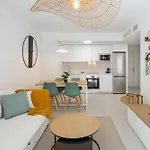 Urban Comfort - Pool & Parking