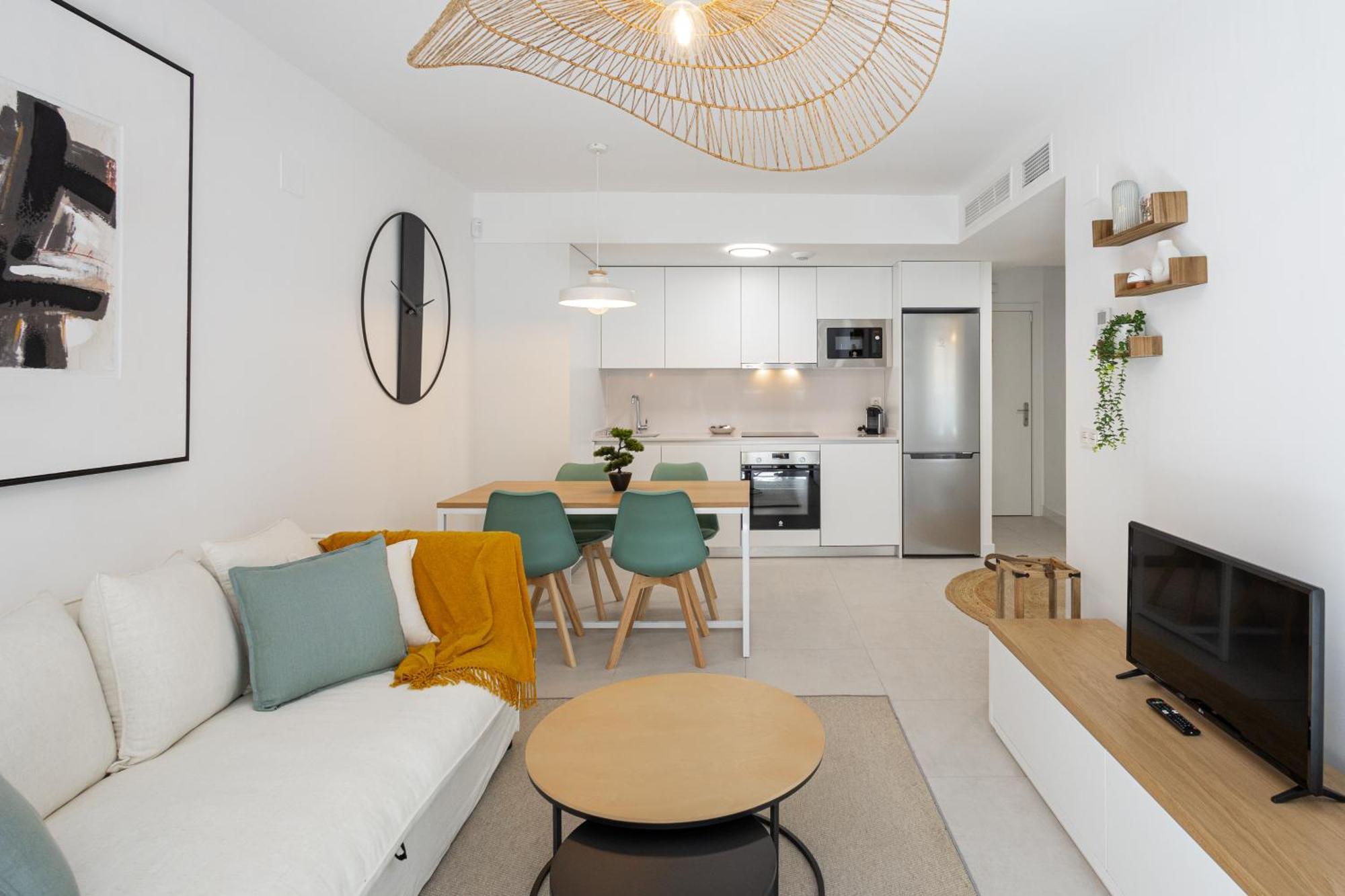 Urban Comfort - Pool & Parking Appartement *