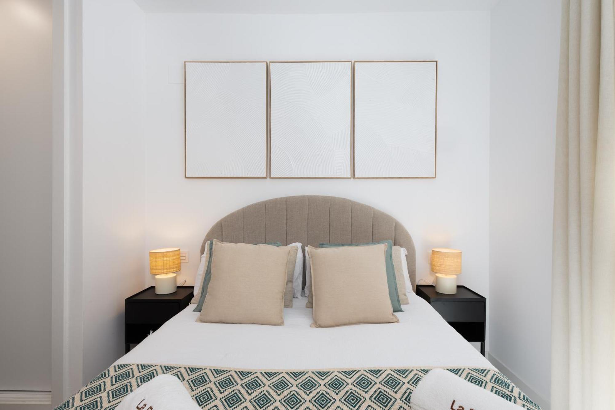 Urban Comfort - Pool & Parking Appartement *